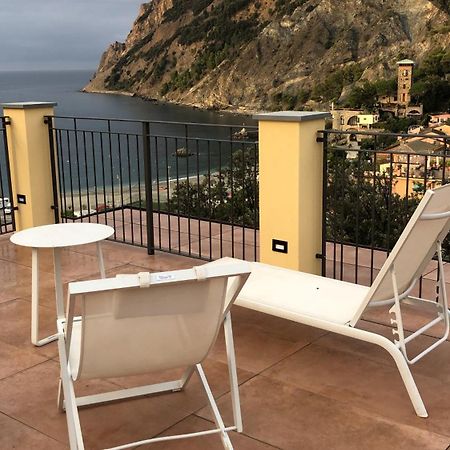Fiordarancio Room Rental Monterosso al Mare Bagian luar foto